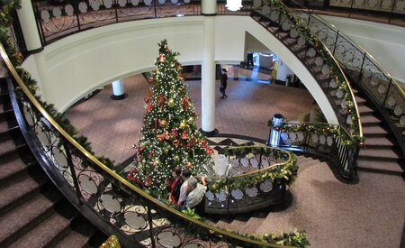 Oceania Cruises unwraps spectacular festive voyages