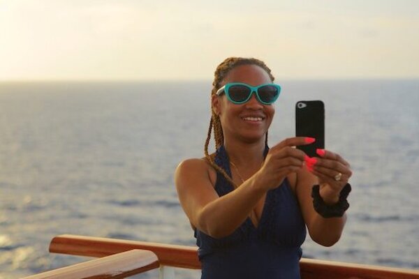Carnival Cruise Line to offer 5G mobile connectivity